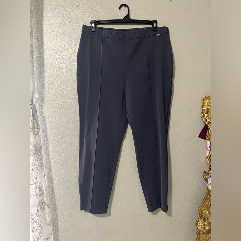 St. John collection gray bottoms size 16 NWT